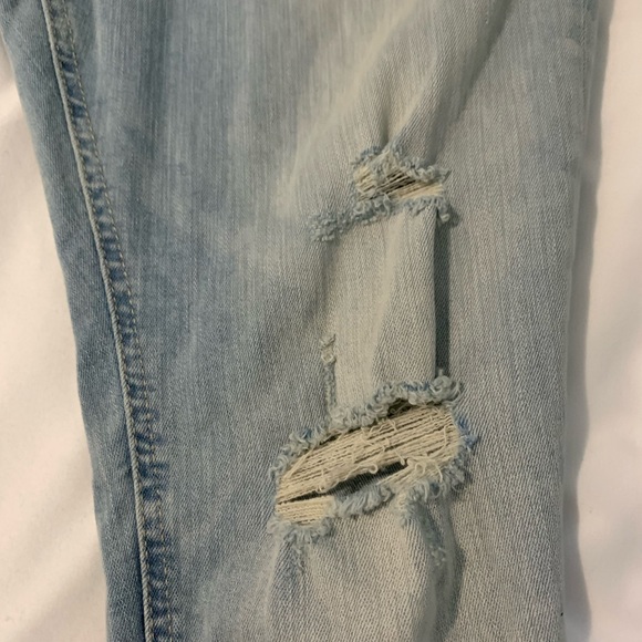 Pull&Bear - Light wash distressed super skinny jeans - Picture 3 of 7